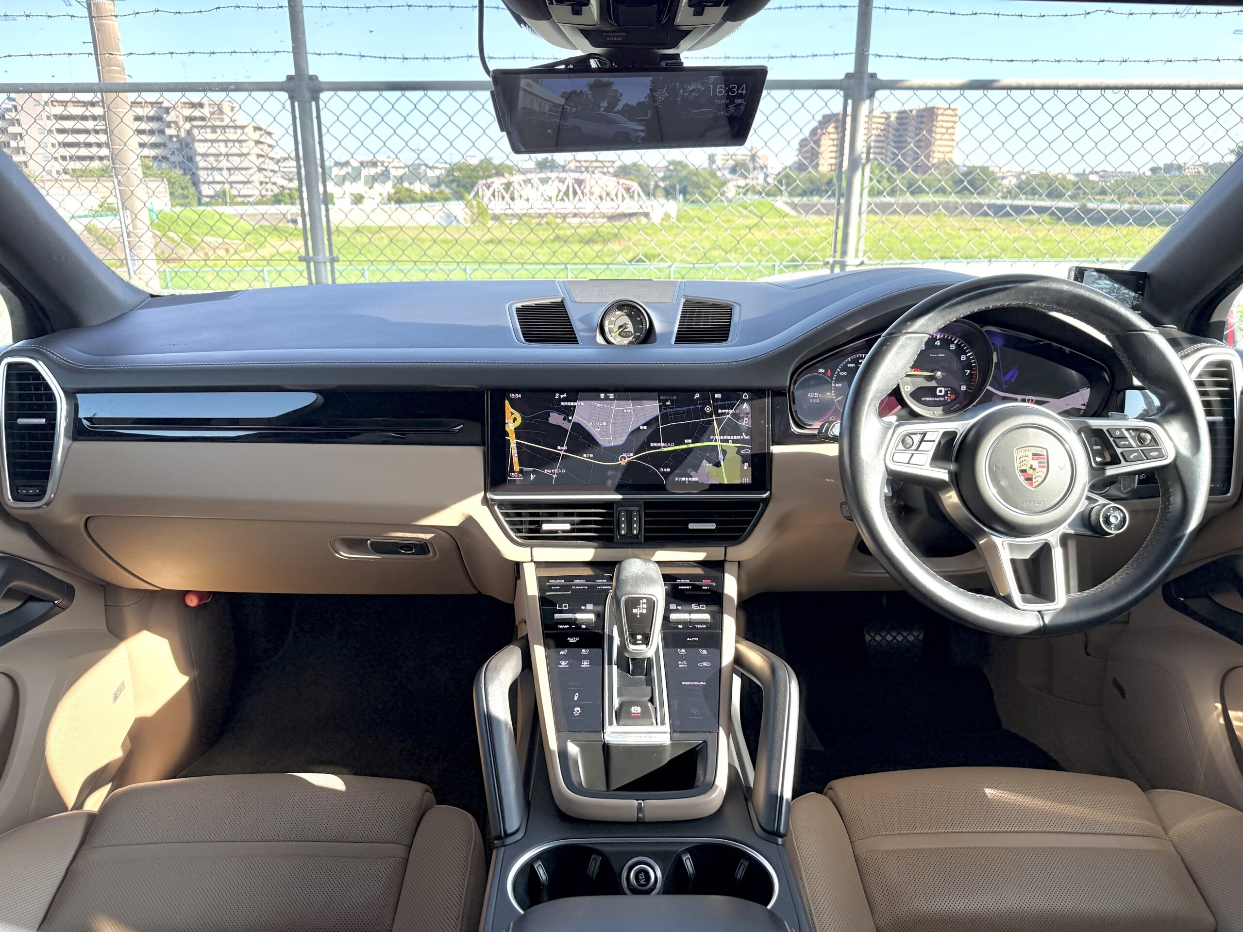 カイエンクーペ EハイブリッドTip-S 4WDの車両写真