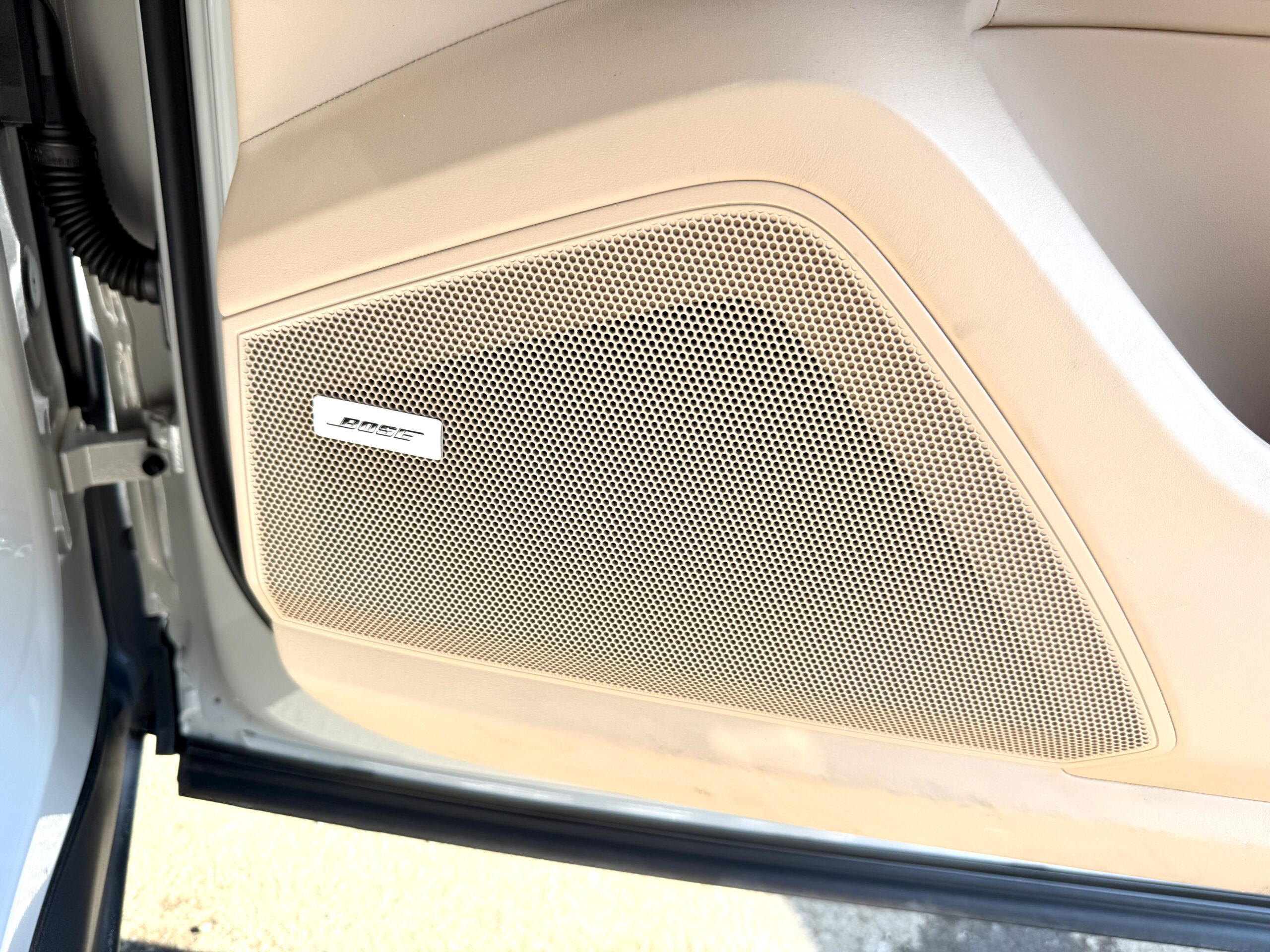 カイエンクーペ EハイブリッドTip-S 4WDの車両写真