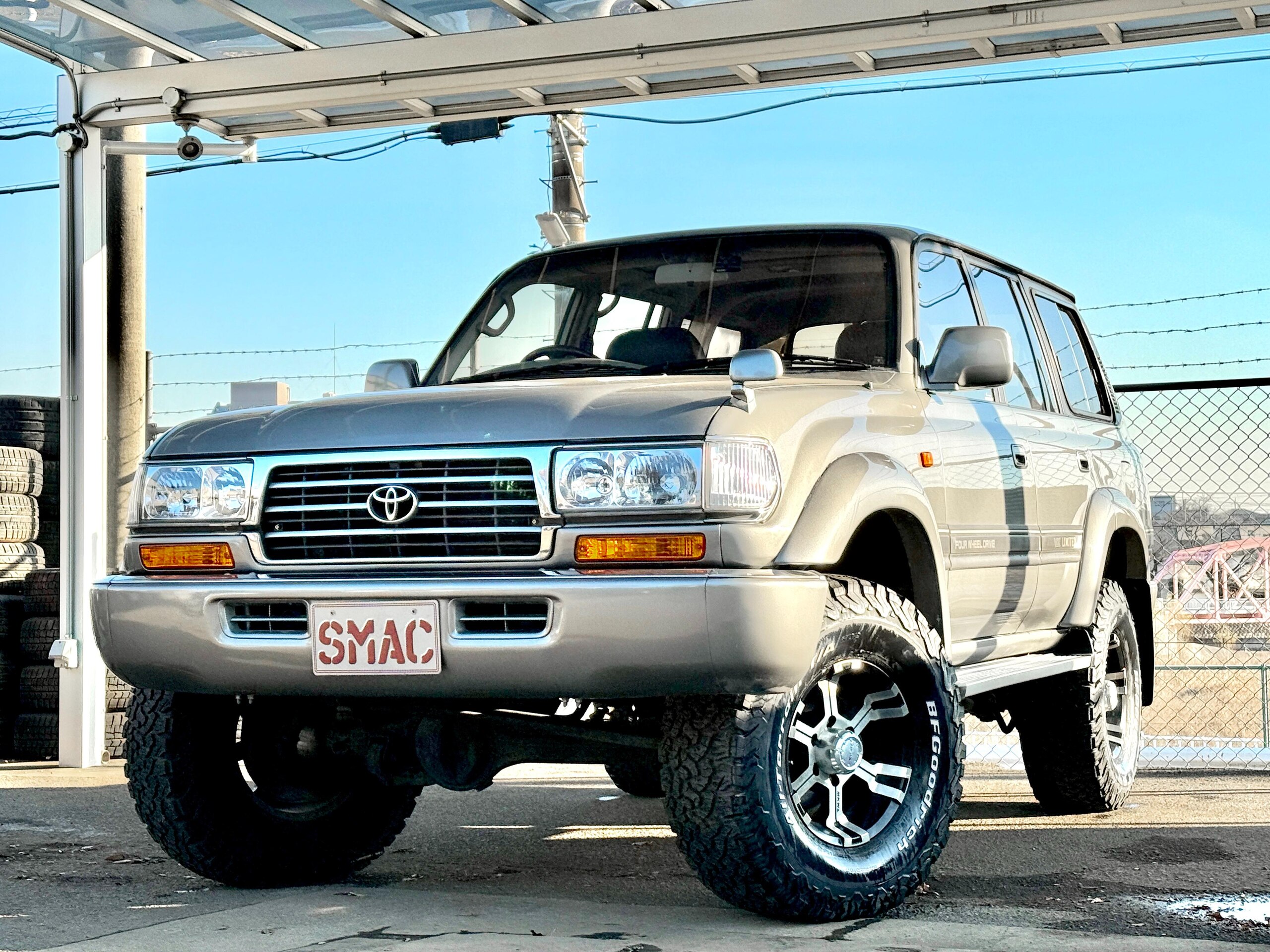 トヨタ ランドクルーザー80