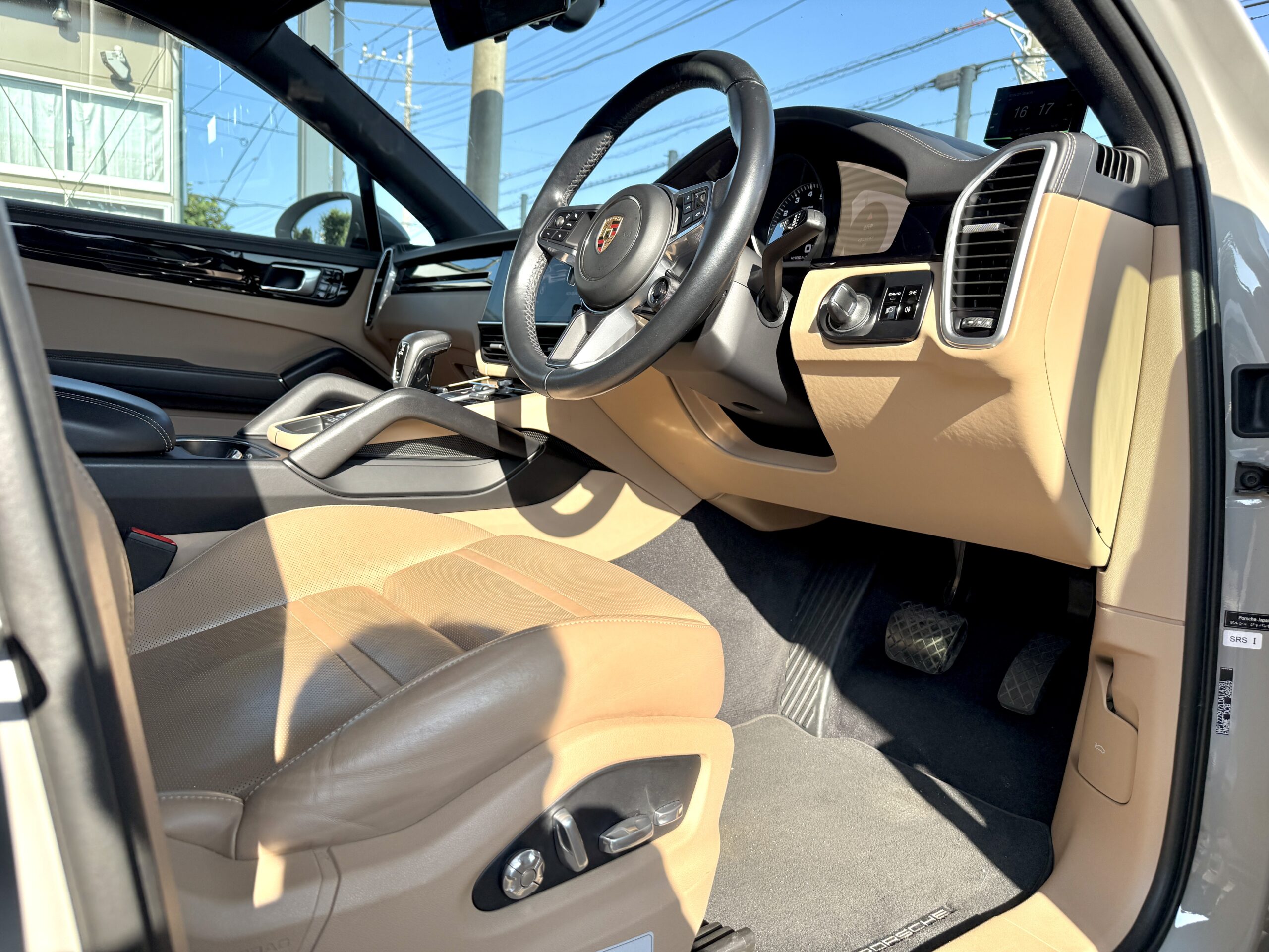 カイエンクーペ EハイブリッドTip-S 4WDの車両写真